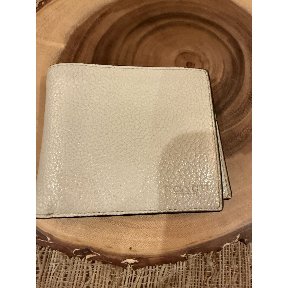 Coach Men's Ivory Pebbled Bifold Wallet with ID Window & Card Slots - 3 in 1